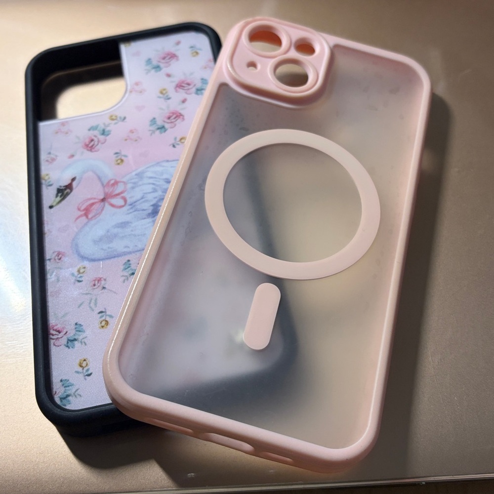 WF Wildflowers Elegant Swan Design Phone Case - Black and Pink